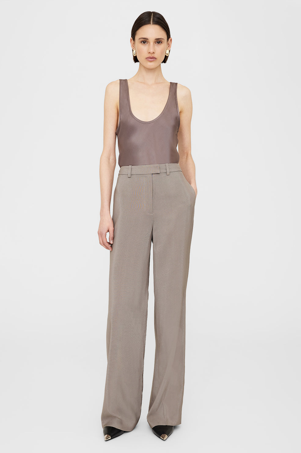 ANINE BING Dolan Trouser - Clay - On Model Front