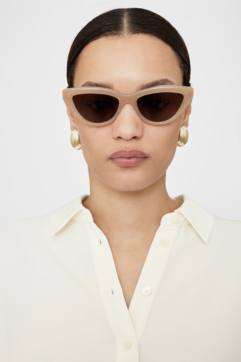 ANINE BING Sedona Sunglasses - Beige - On Model Front