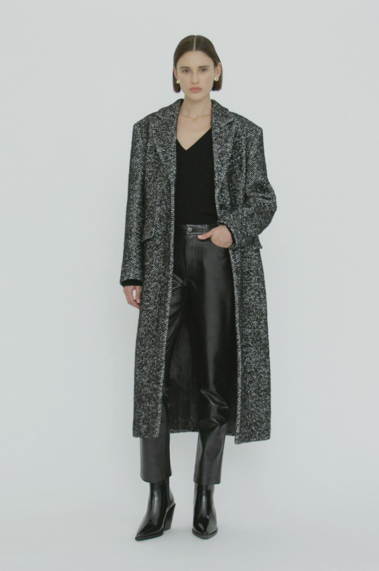 ANINE BING Quinn Coat - Black And White Tweed - On Model Video